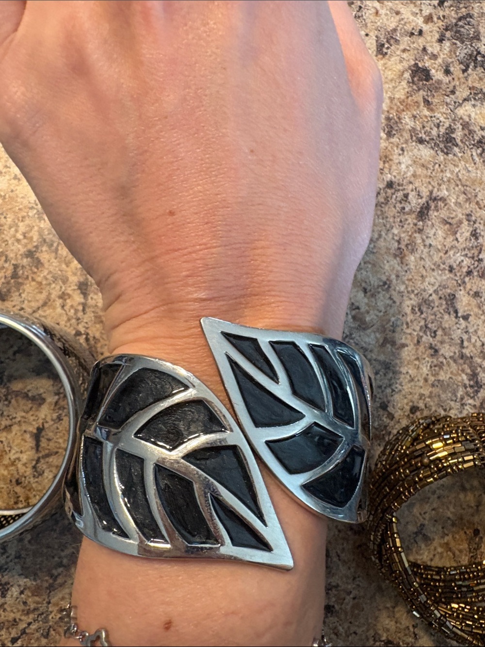 Lot of bracelets - Picture 6 of 11